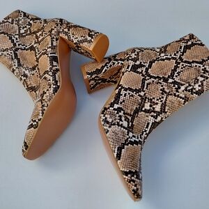 LULUS My Generation Women's Snakeprint Pattern Ankle Boots - 8.5